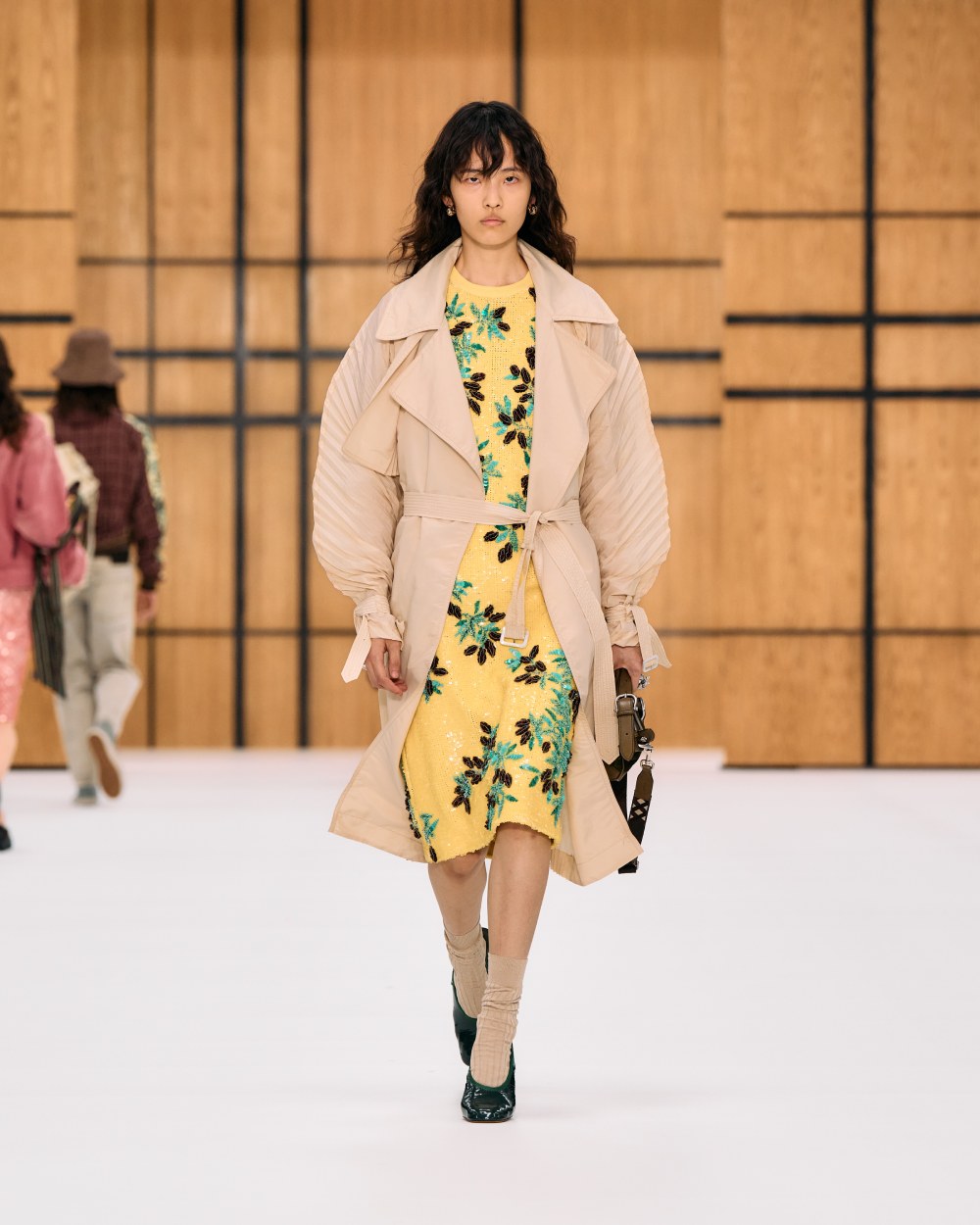 Burberry SS27 vuelve a su esencia utilitaria y campestre
