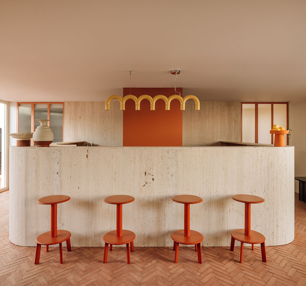 Casa Amarela, morada familiar reinventada en Beja, Portugal