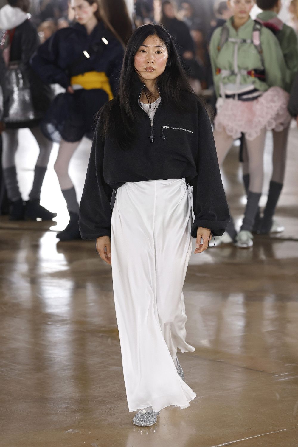 Cecilie Bahnsen FW26: bailarinas deportivas y románticas