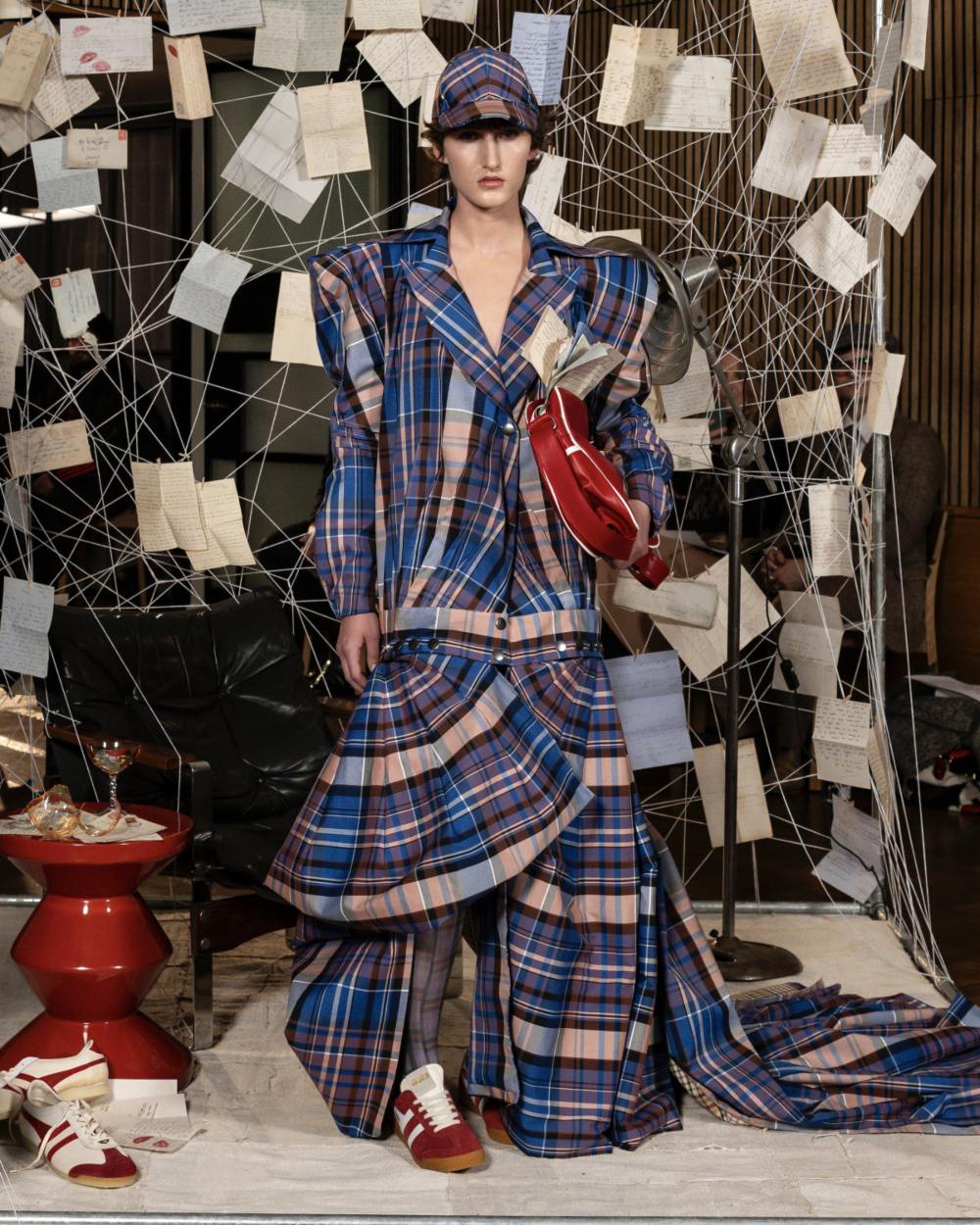 Maximilian Raynor AW26: un desamor con estilo victoriano