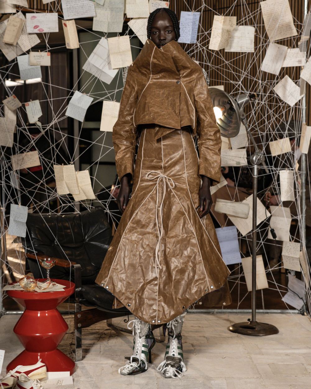 Maximilian Raynor AW26: un desamor con estilo victoriano
