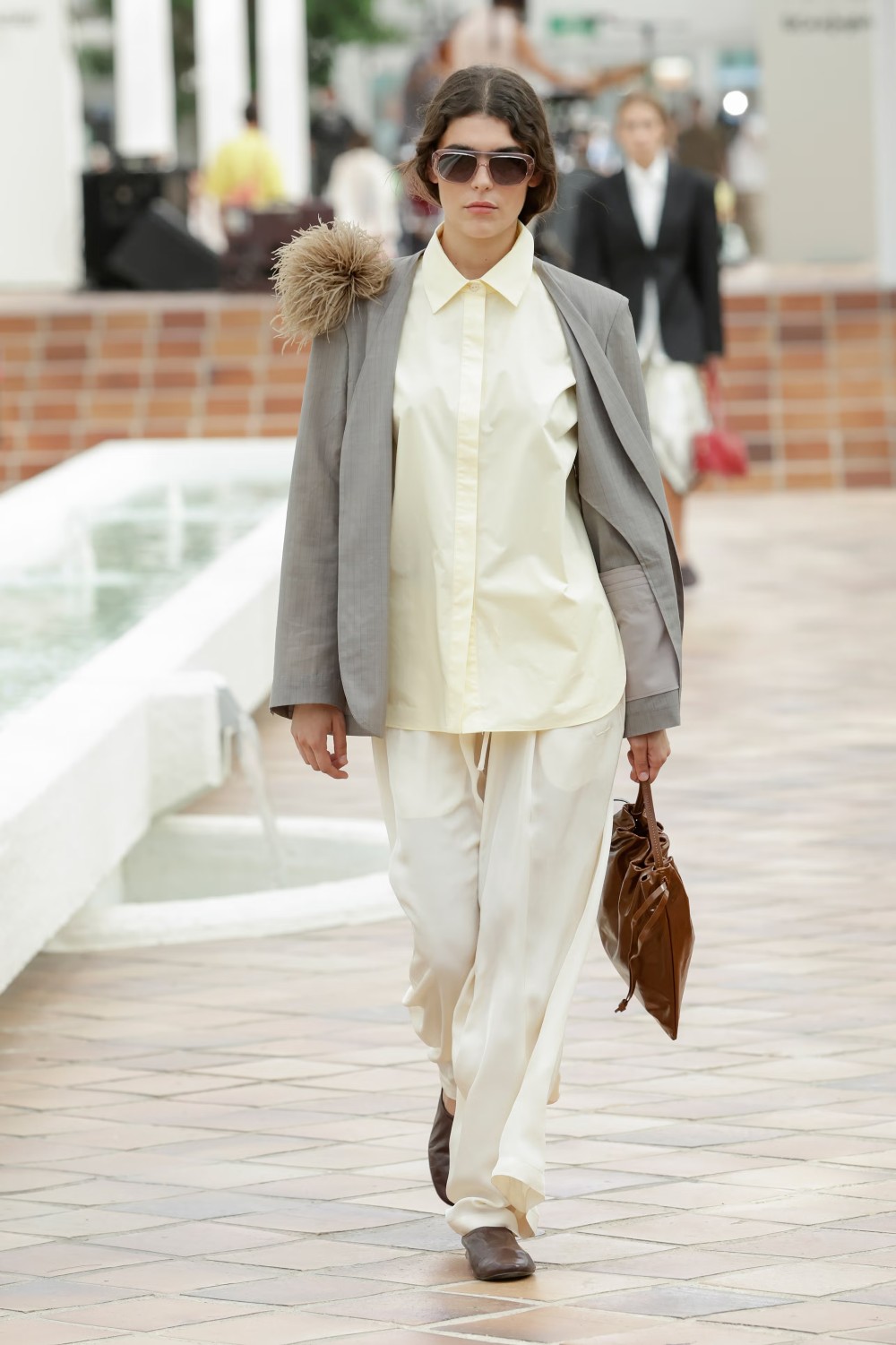 Adolfo Domínguez SS27: donde nace el color con moda ligera