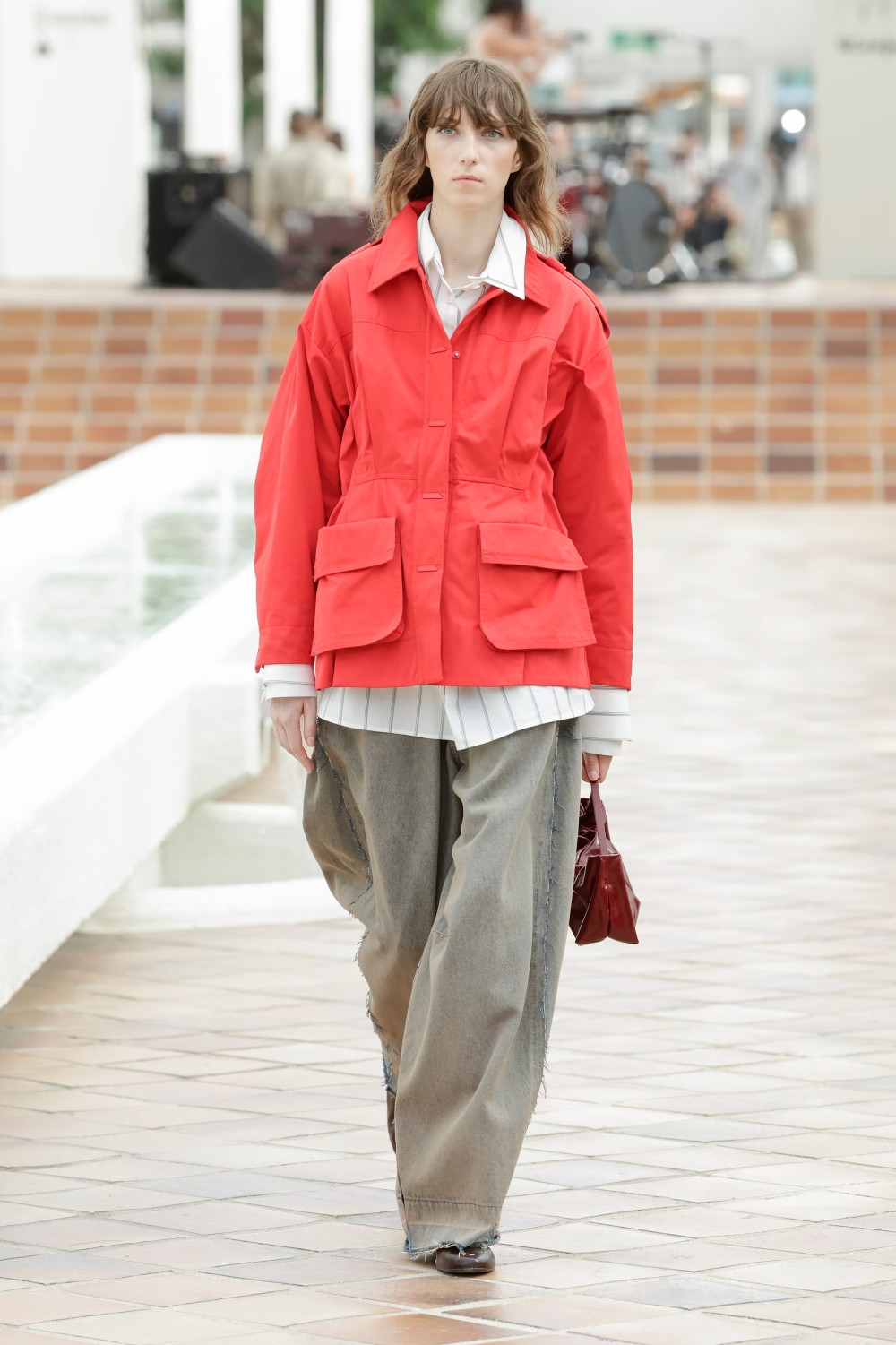 Adolfo Domínguez SS27: donde nace el color con moda ligera
