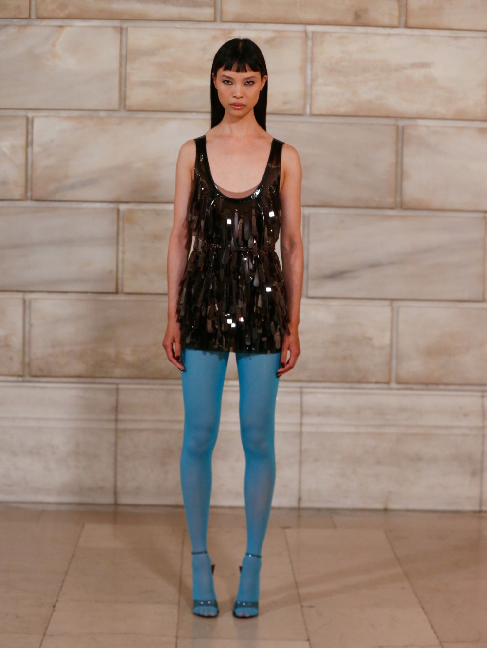 Marc Jacobs SS27: exuberancia y color desde su archivo