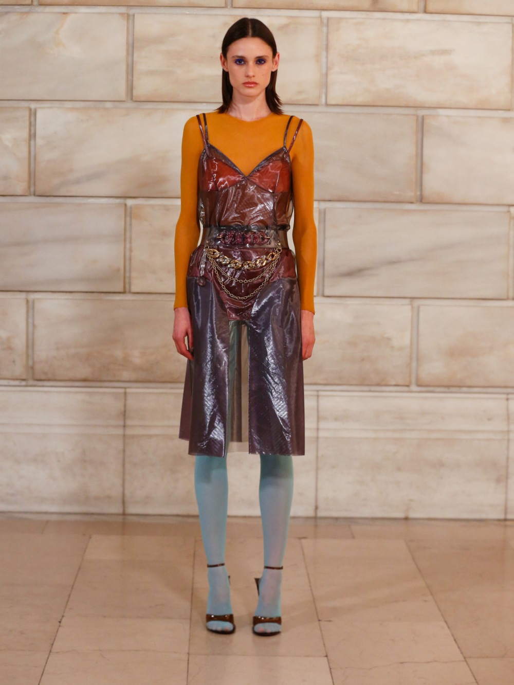 Marc Jacobs SS27: exuberancia y color desde su archivo