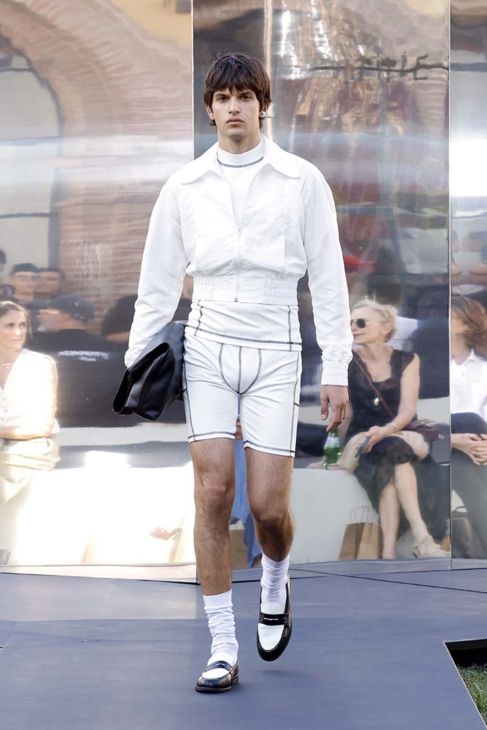 Acromatyx ubican la luz sin dejar el negro en MBFW Madrid