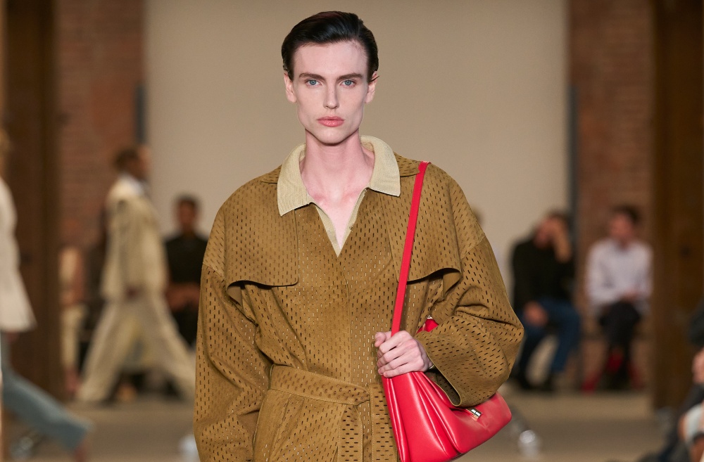 Calvin Klein Primavera 2027: desviste el minimalismo puro