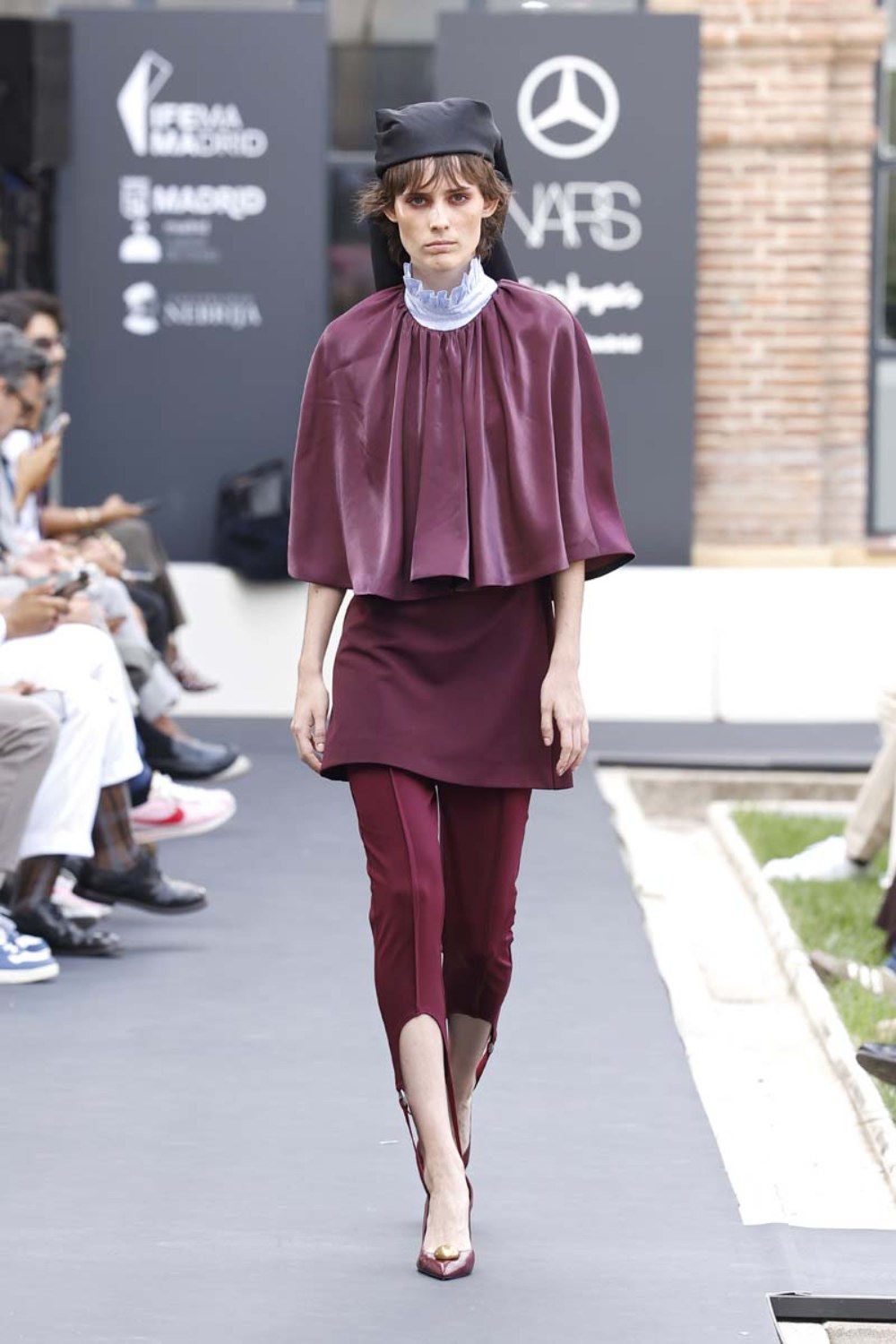 Moisés Nieto dibuja a su mujer andaluza en MBFW Madrid
