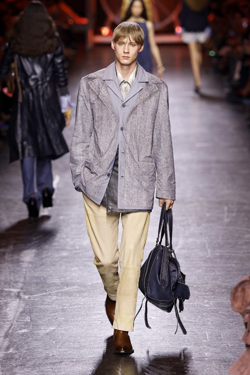 Glenn Martens se despide de Diesel con su colección SS27