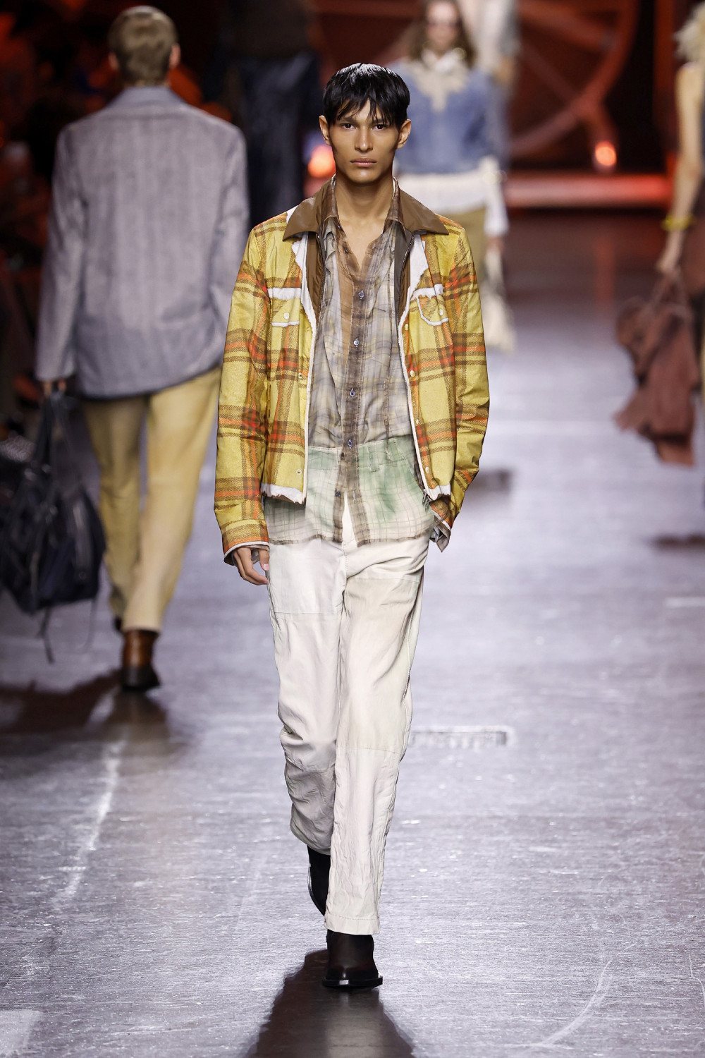 Glenn Martens se despide de Diesel con su colección SS27