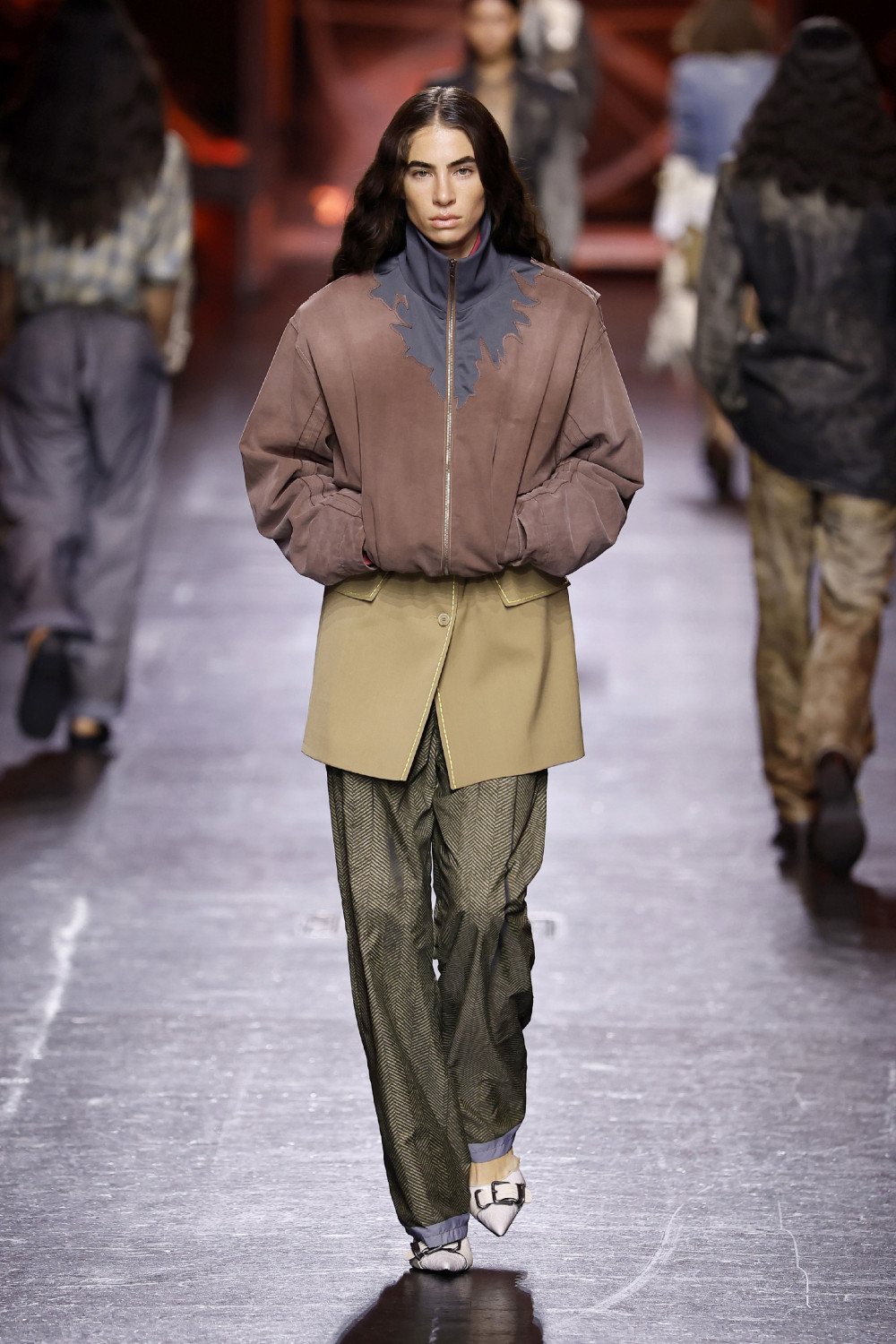 Glenn Martens se despide de Diesel con su colección SS27