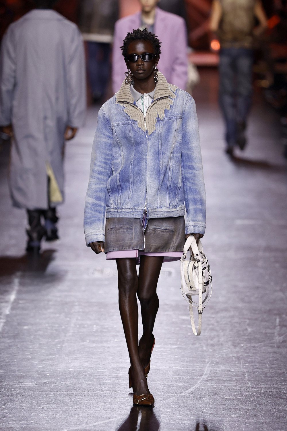 Glenn Martens se despide de Diesel con su colección SS27