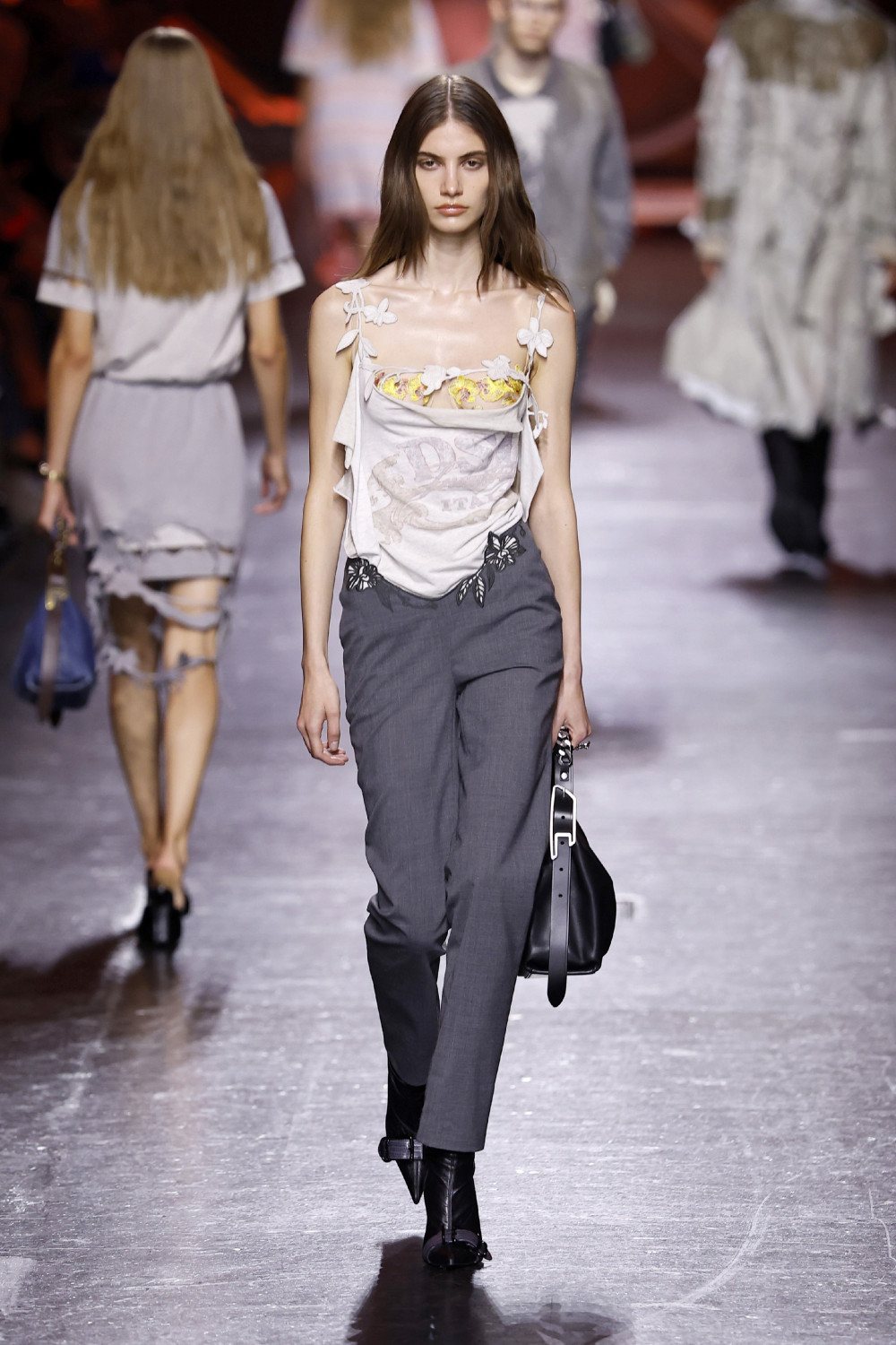 Glenn Martens se despide de Diesel con su colección SS27