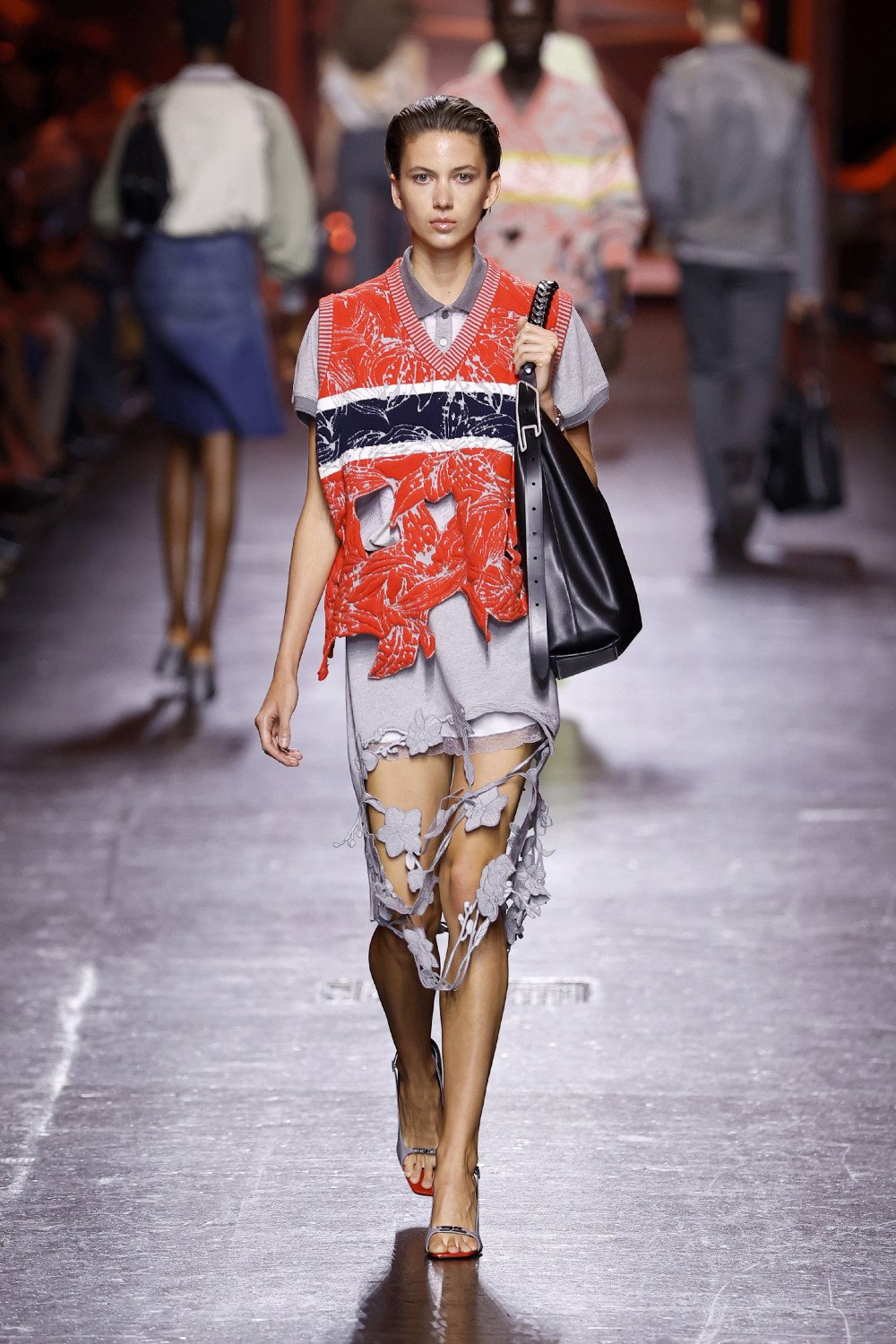 Glenn Martens se despide de Diesel con su colección SS27