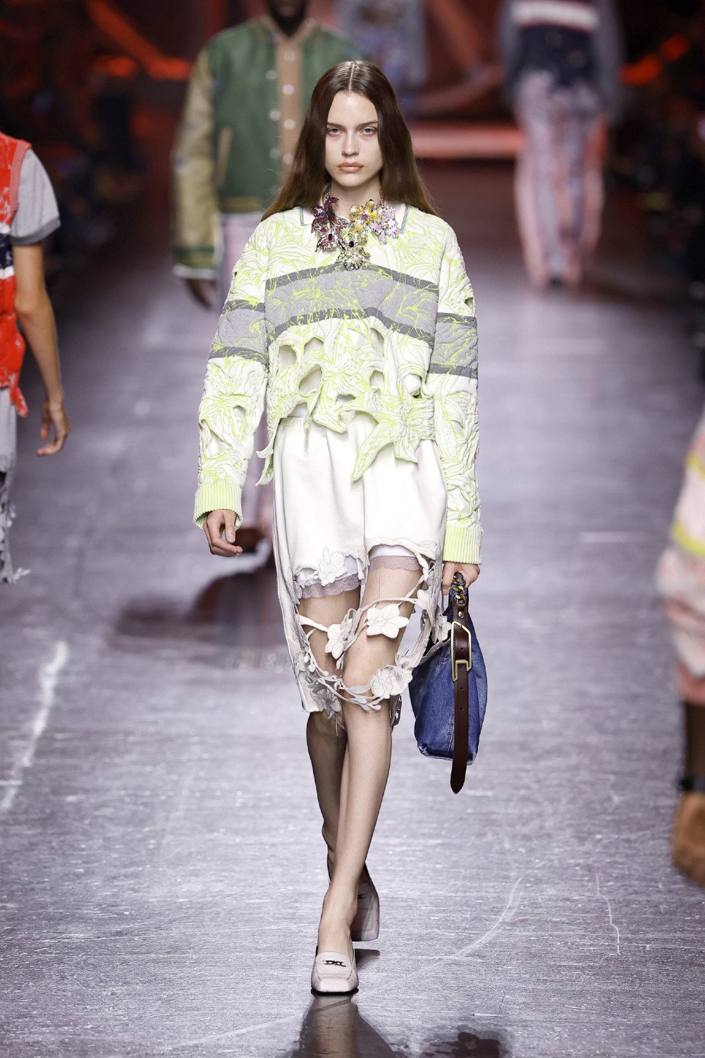 Glenn Martens se despide de Diesel con su colección SS27