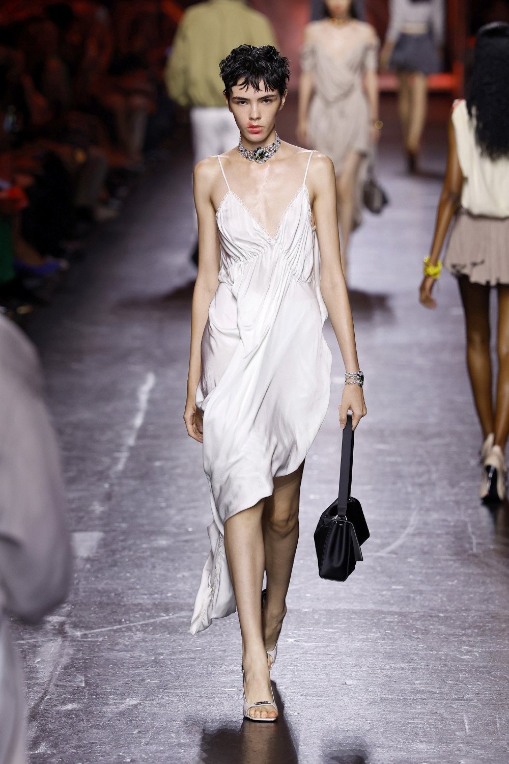 Glenn Martens se despide de Diesel con su colección SS27