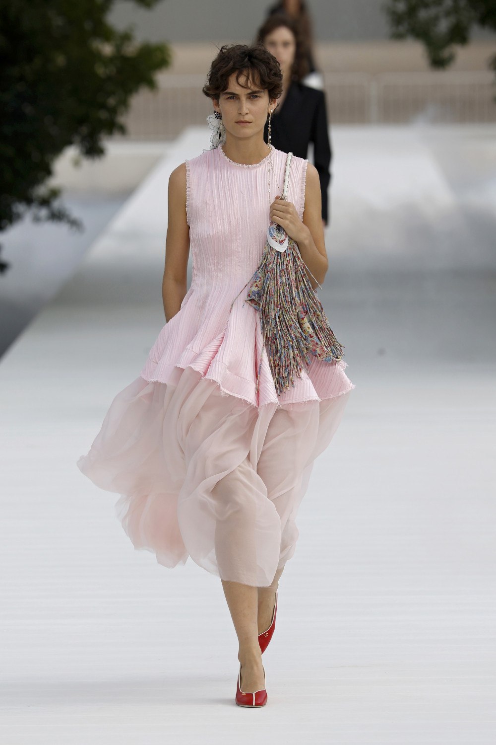Anderson apuesta por lo ultra ligero para Dior Mujer SS27