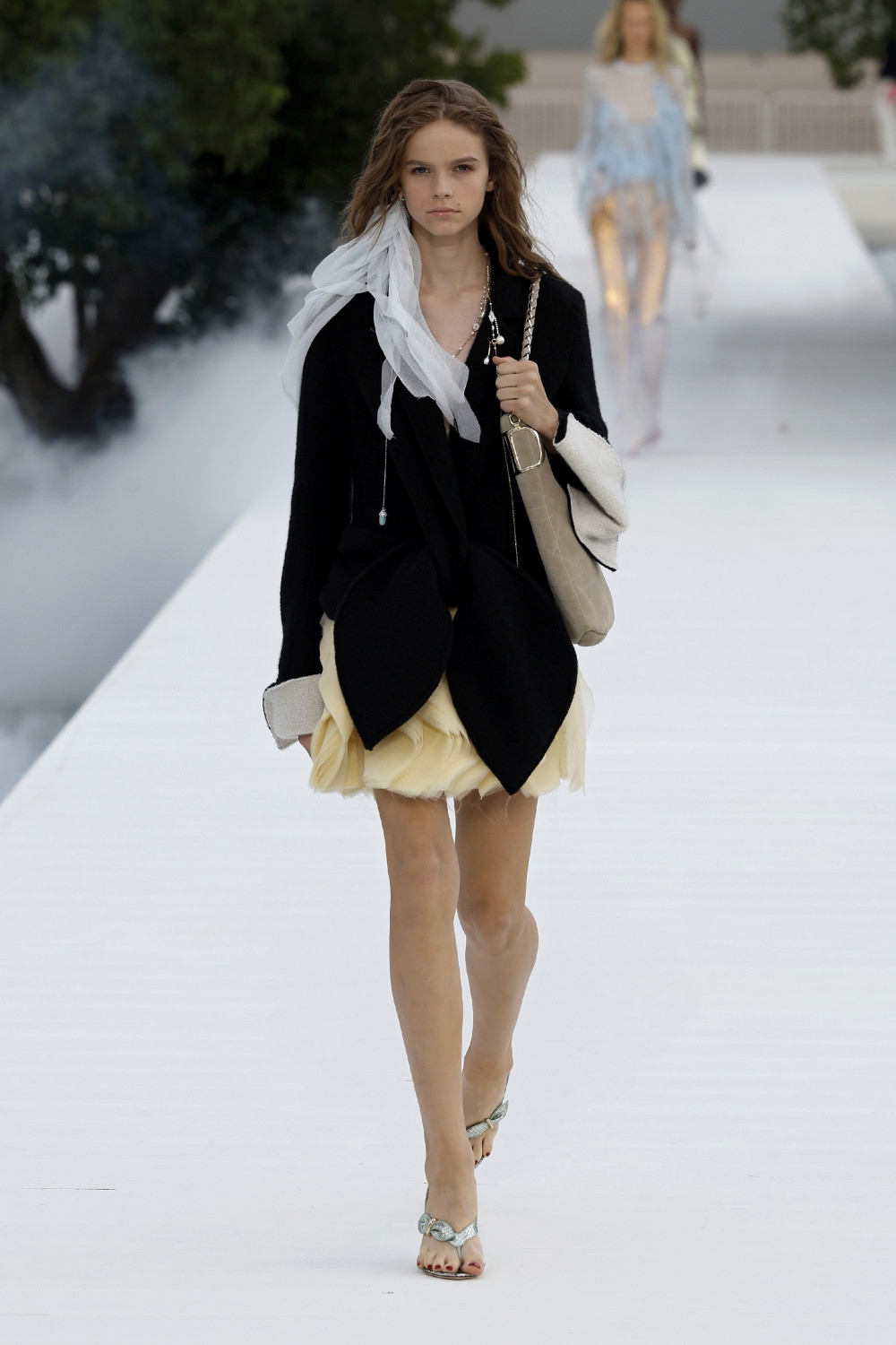 Anderson apuesta por lo ultra ligero para Dior Mujer SS27