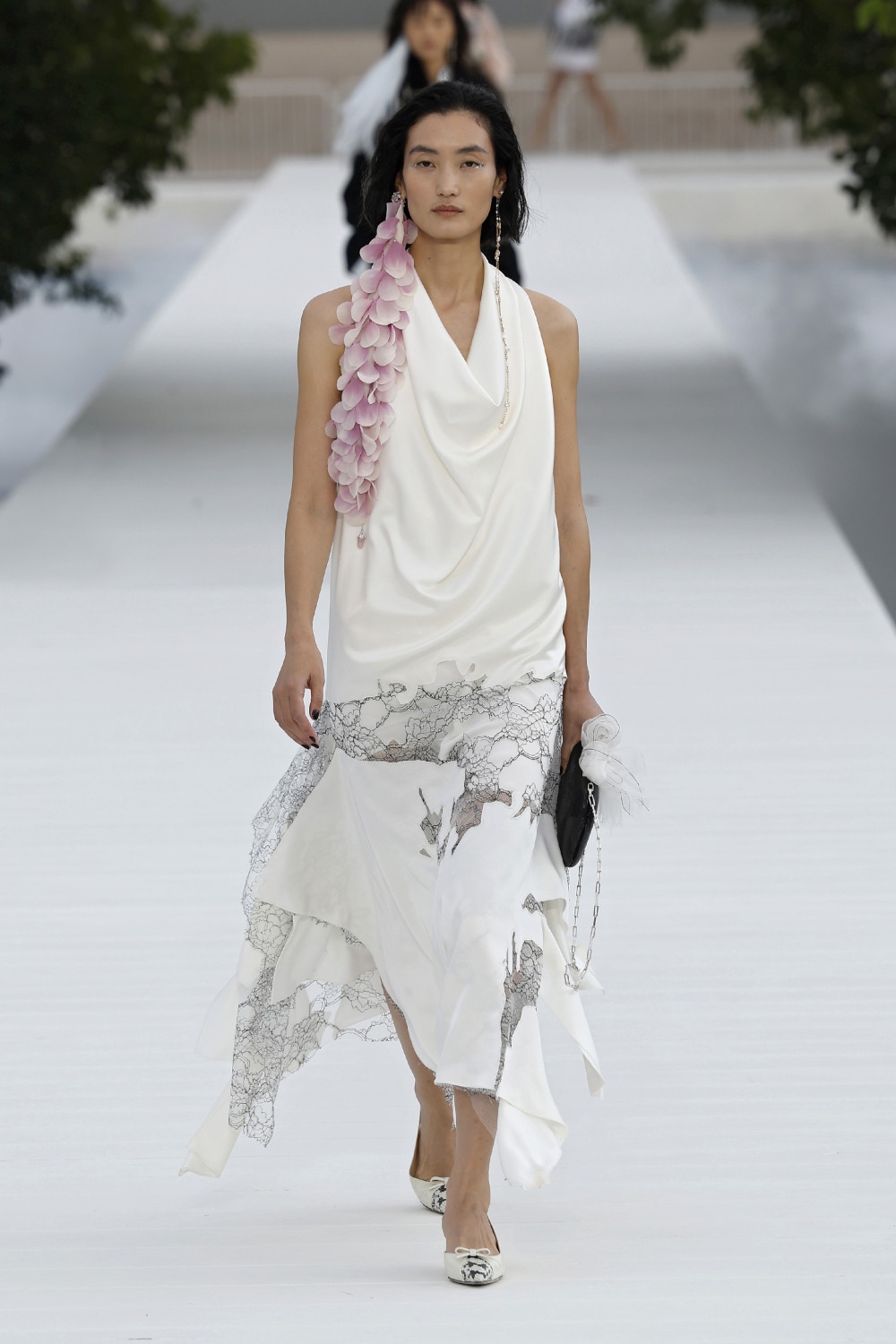 Anderson apuesta por lo ultra ligero para Dior Mujer SS27
