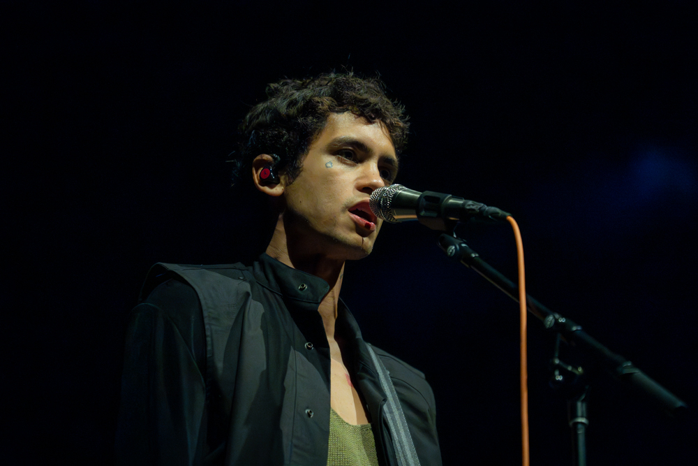 Tame Impala deslumbra en Seattle con Dominic Fike