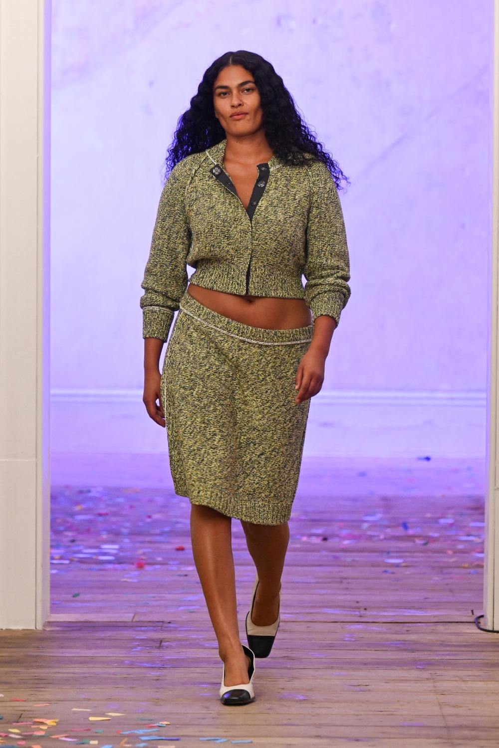 Eckhaus Latta aligera y sensualiza su minimalismo para SS27