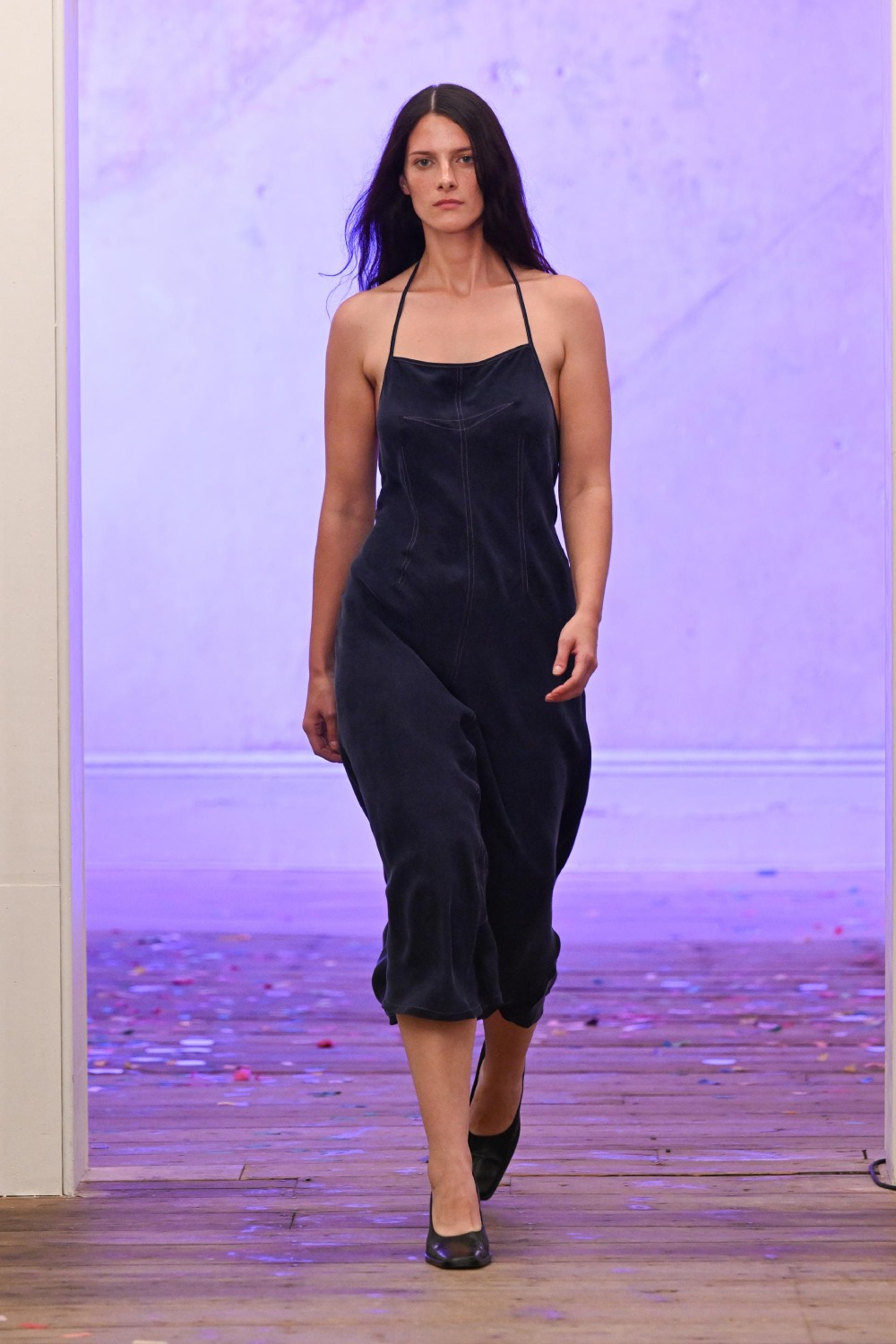 Eckhaus Latta aligera y sensualiza su minimalismo para SS27