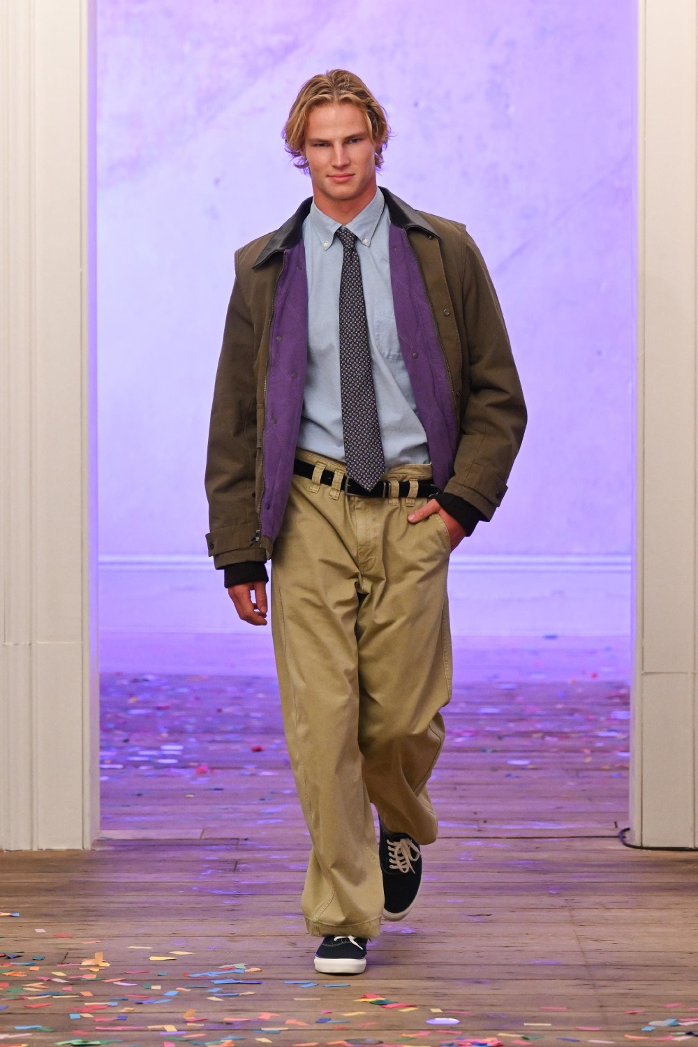 Eckhaus Latta aligera y sensualiza su minimalismo para SS27