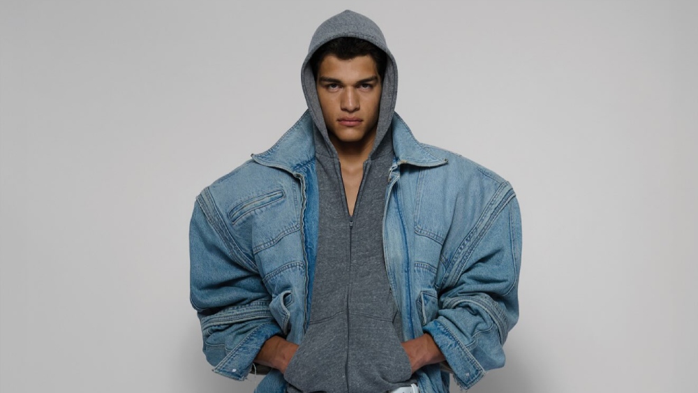 Greg Ross presenta su primera colección Primavera Verano