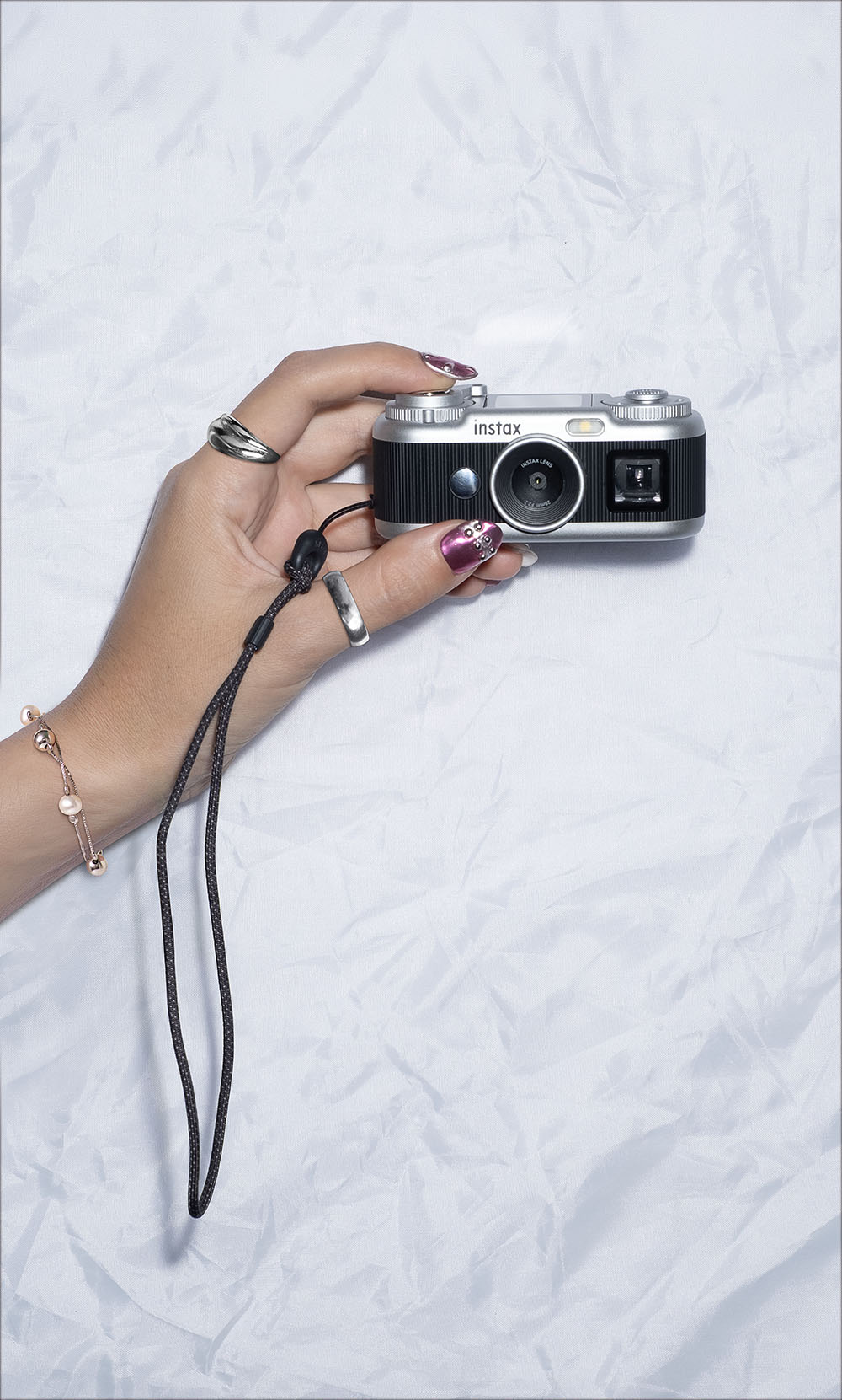 Instax Pal 2, la cámara digital de Fujifilm de estilo retro