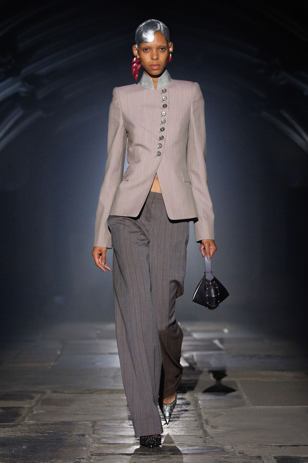 Seán McGirr encontró el punto del nuevo McQueen en SS27