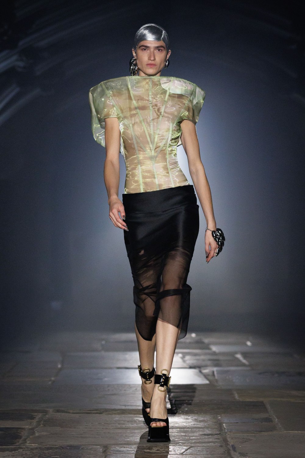 Seán McGirr encontró el punto del nuevo McQueen en SS27