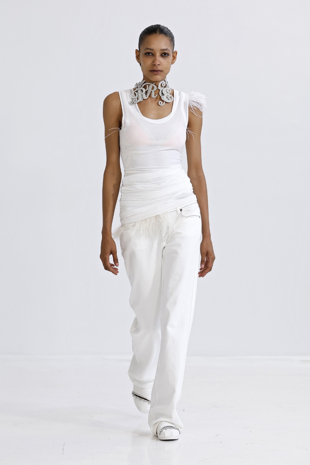 Area Spring 2027: mantiene el exceso, pero lo hace llevable