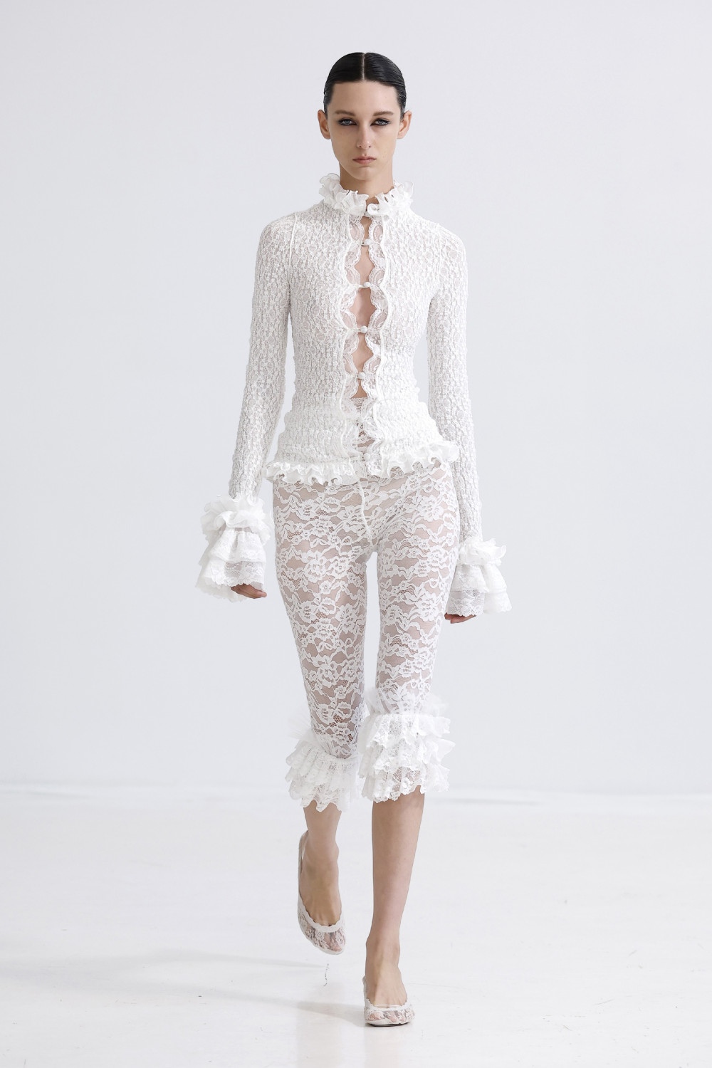 Area Spring 2027: mantiene el exceso, pero lo hace llevable