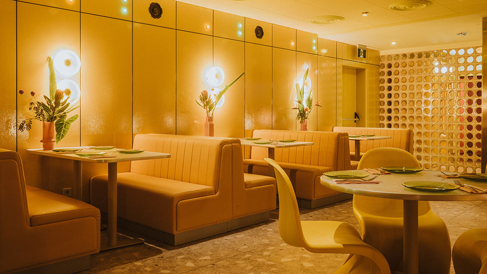Moxy Barcelona, hotel para dormir, comer, trabajar y jugar