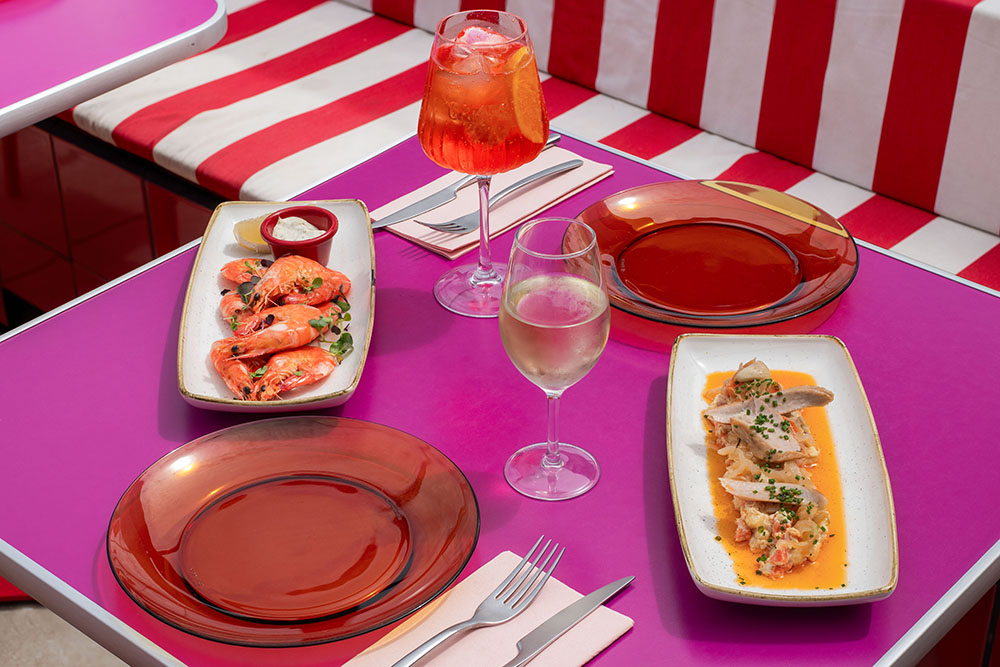 Moxy Barcelona, hotel para dormir, comer, trabajar y jugar