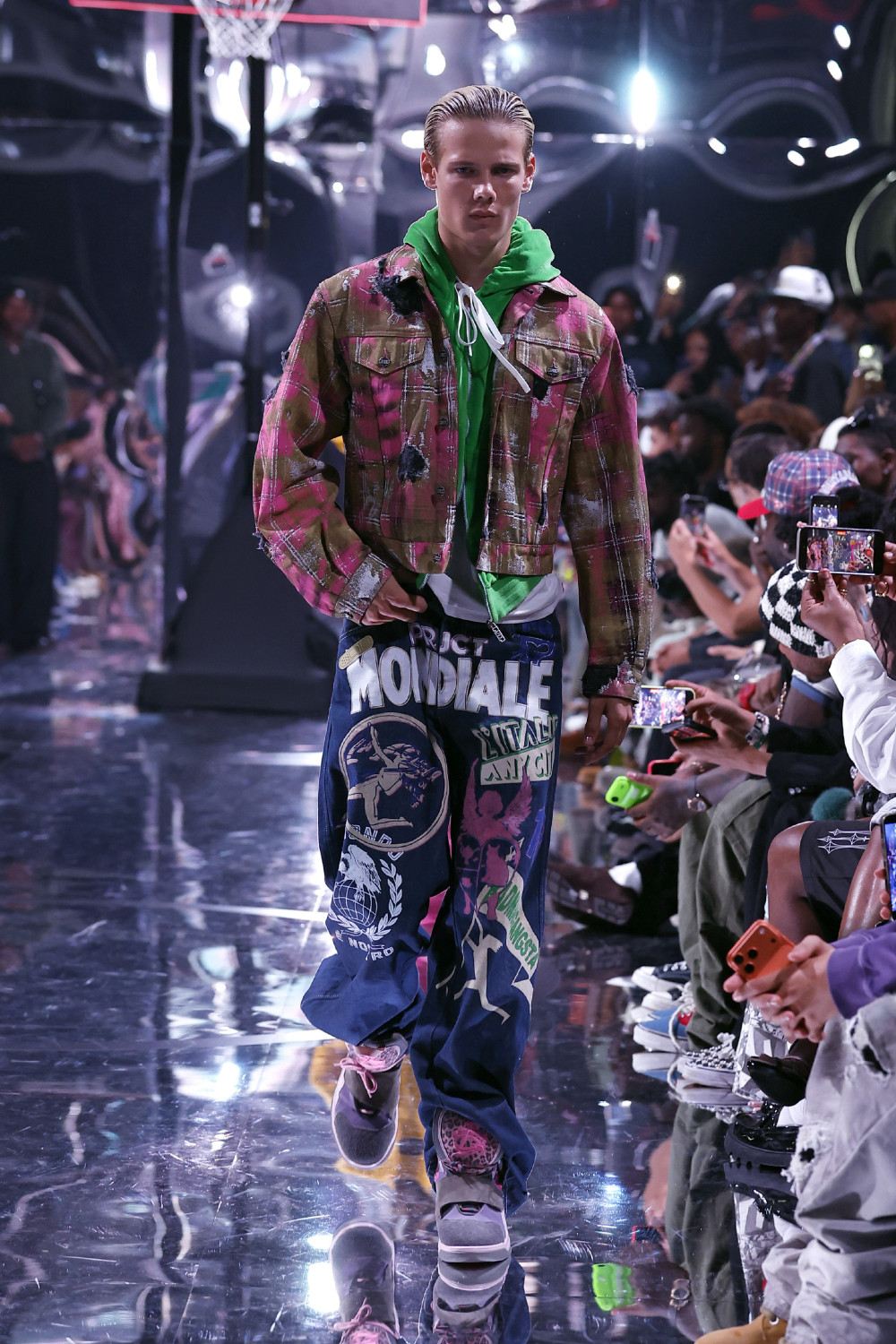 PDF reinventa los clásicos noventeros del streetwear