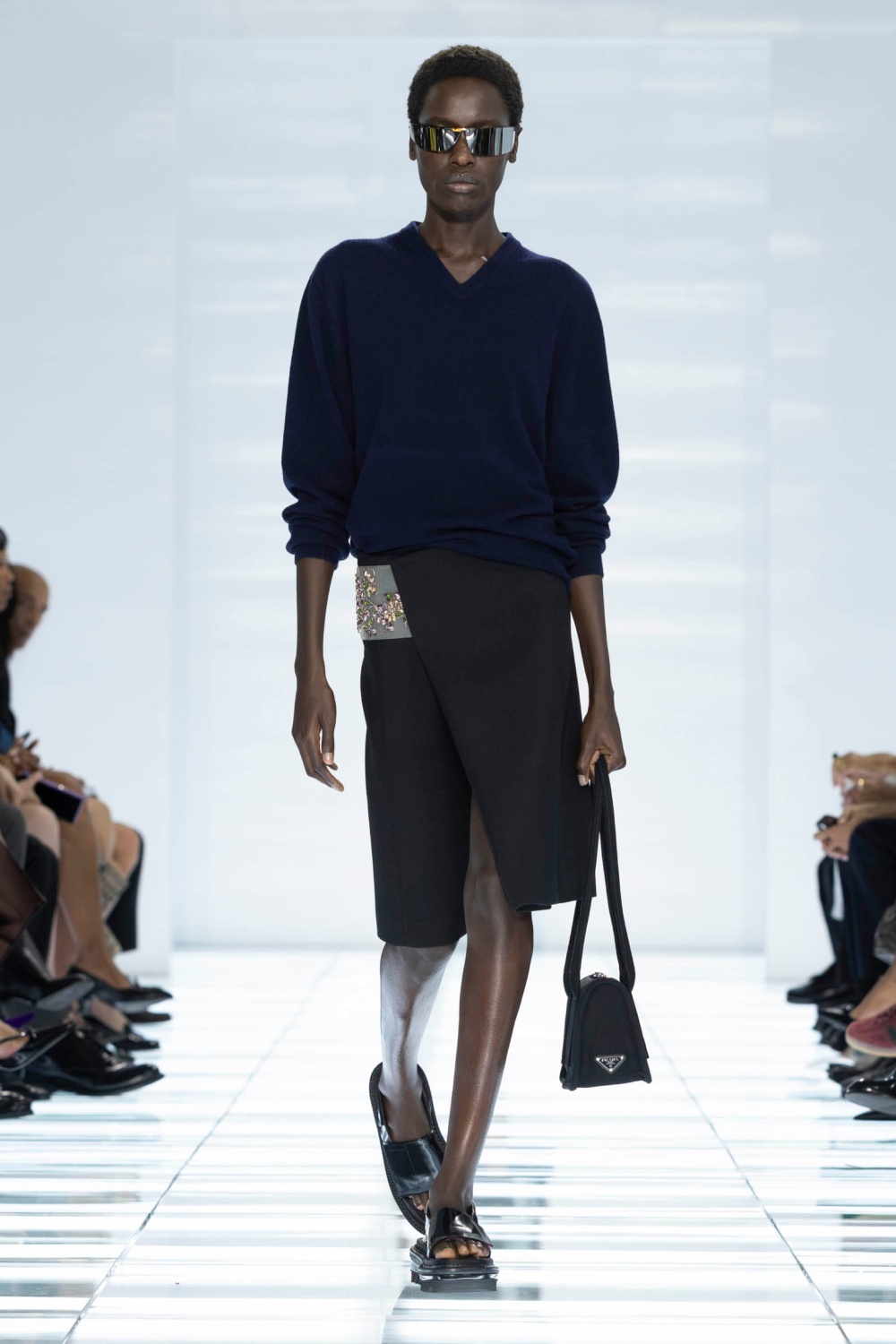 La nueva colección de Prada es un estudio de la falda