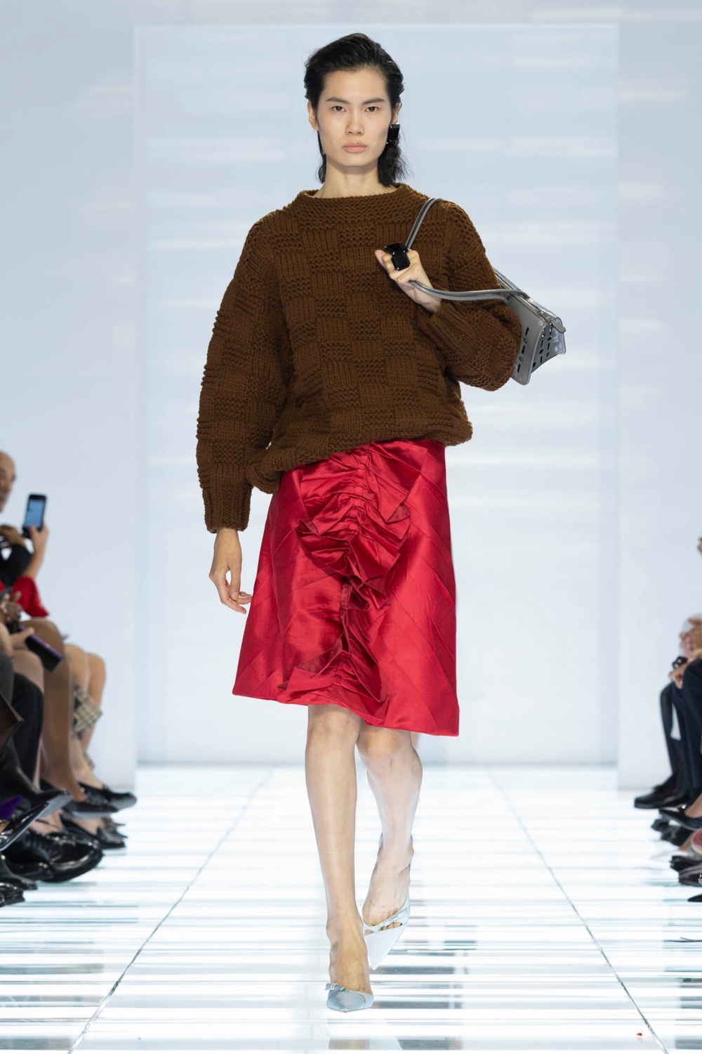 La nueva colección de Prada es un estudio de la falda