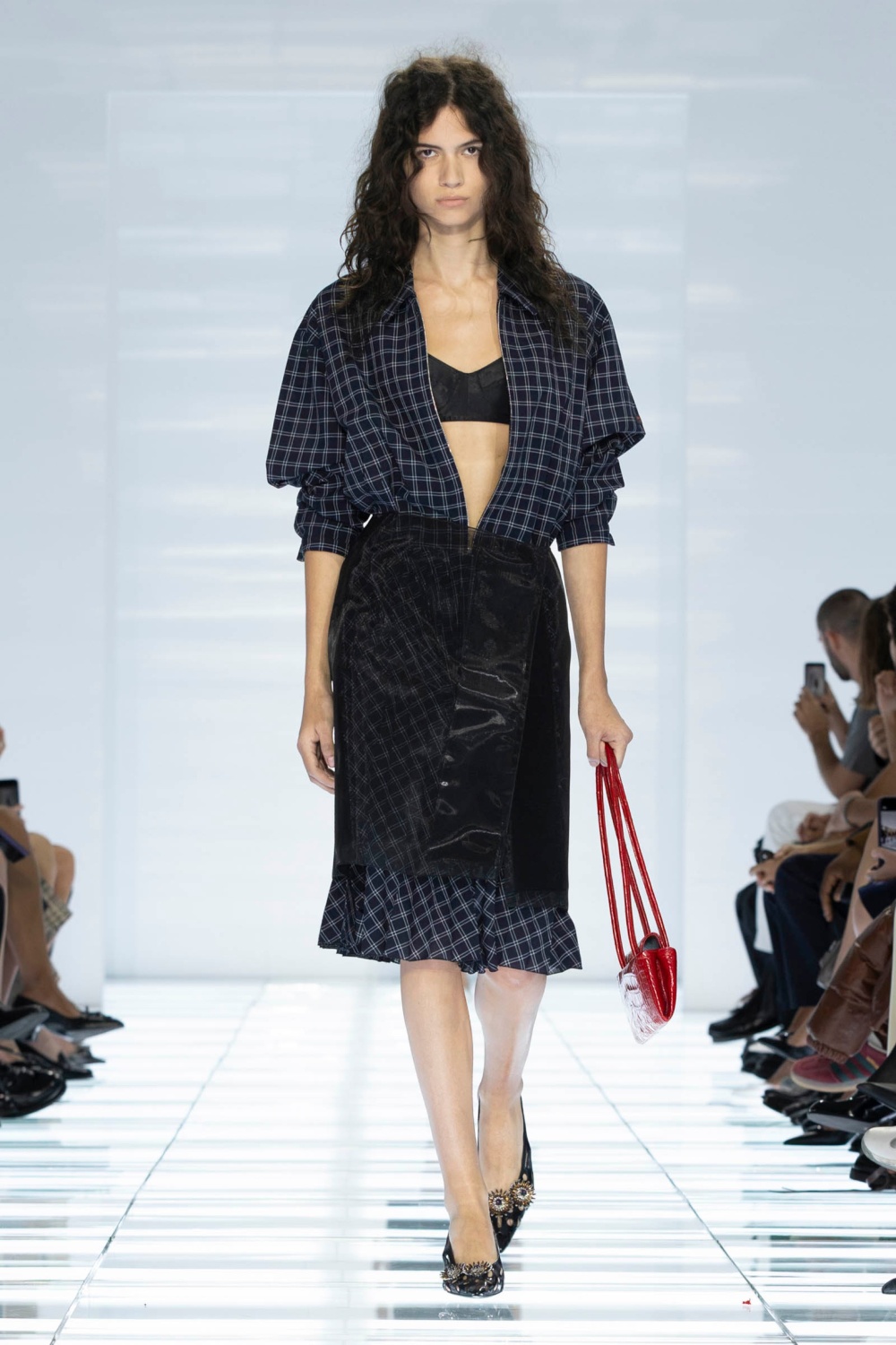 La nueva colección de Prada es un estudio de la falda