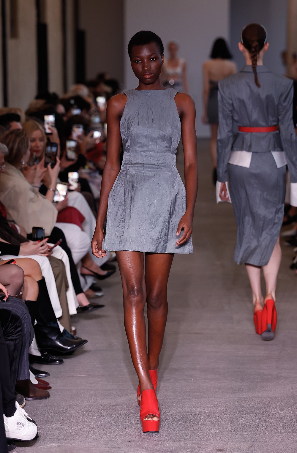 Aquilano Rimondi SS27: la geometría como lenguaje estético