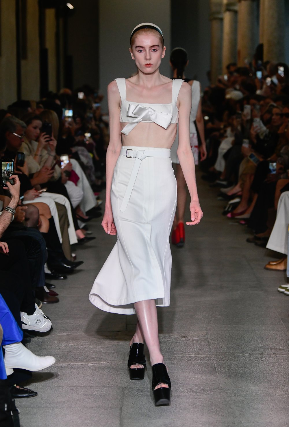 Aquilano Rimondi SS27: la geometría como lenguaje estético