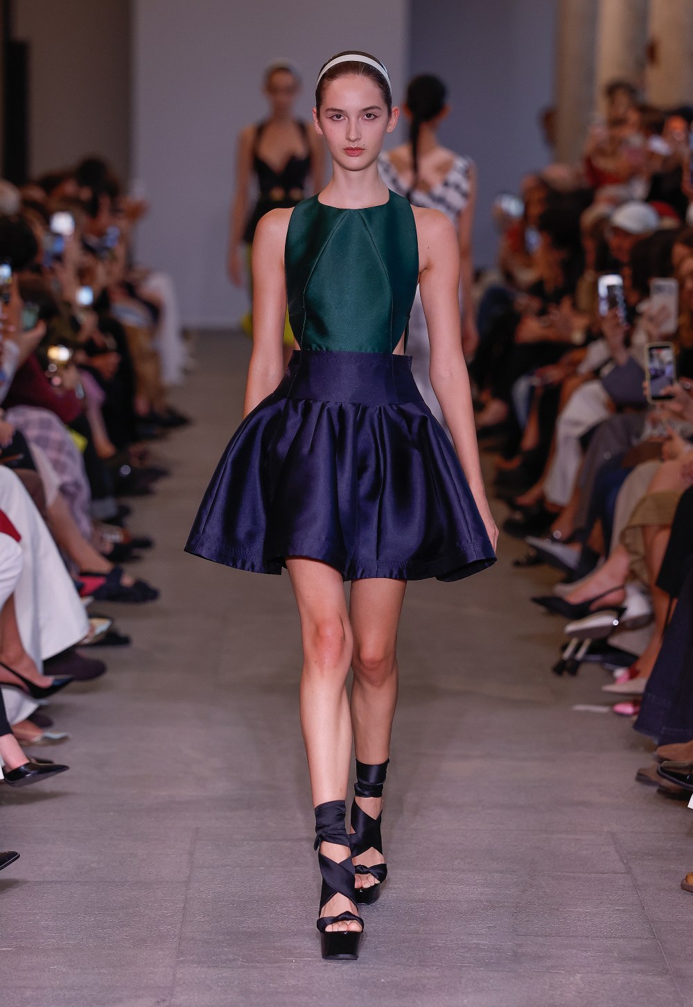 Aquilano Rimondi SS27: la geometría como lenguaje estético