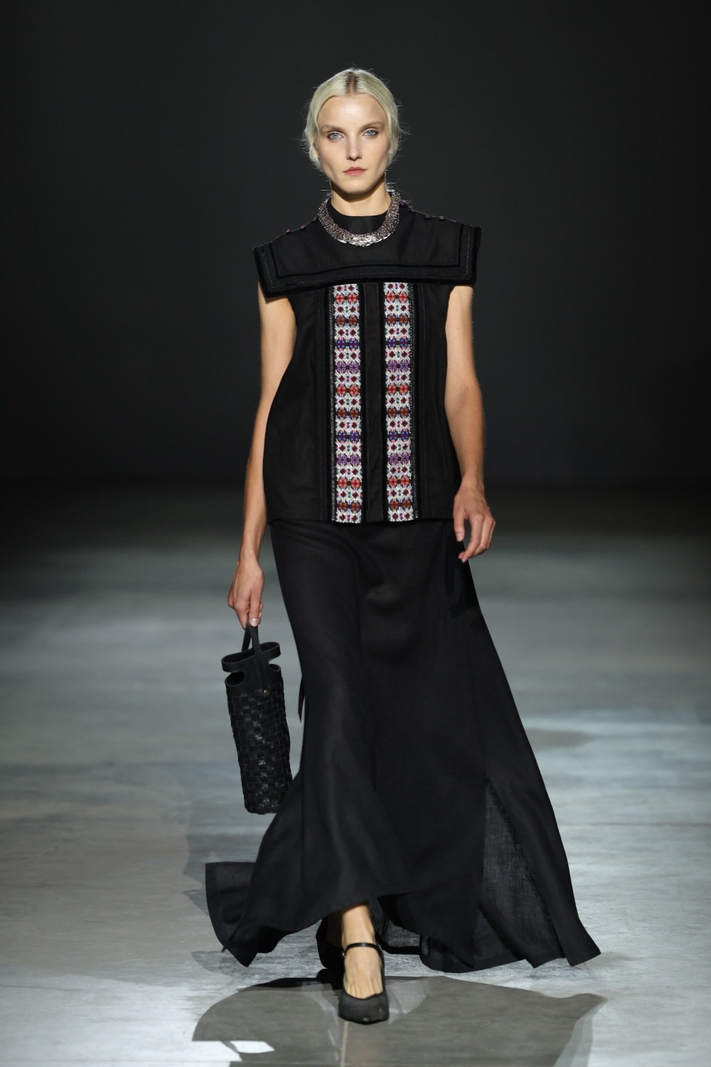 Ucrania SS27 reivindica sus raíces en su fashion week