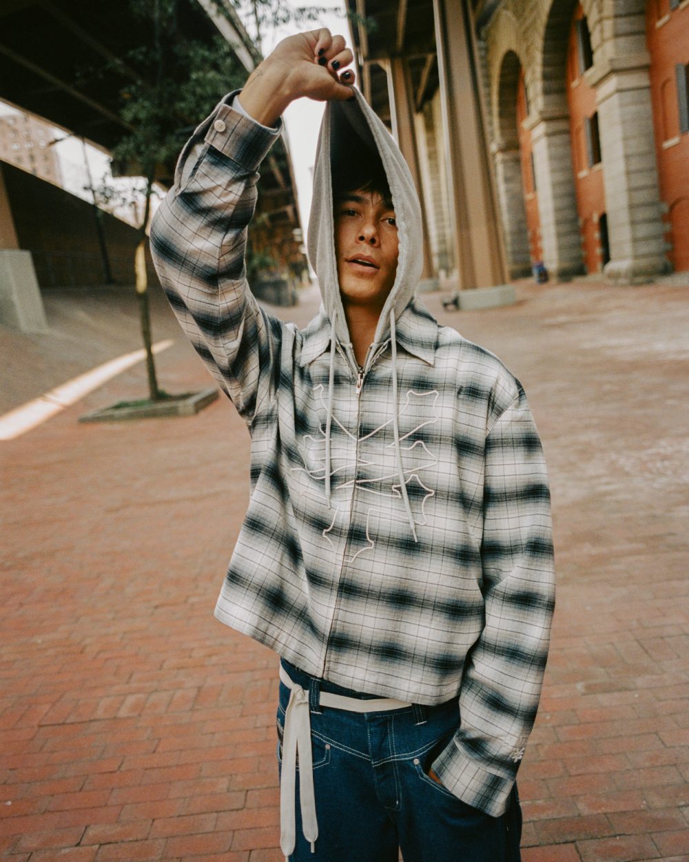 Bershka rescata el universo skater y graffitero de Zoo York