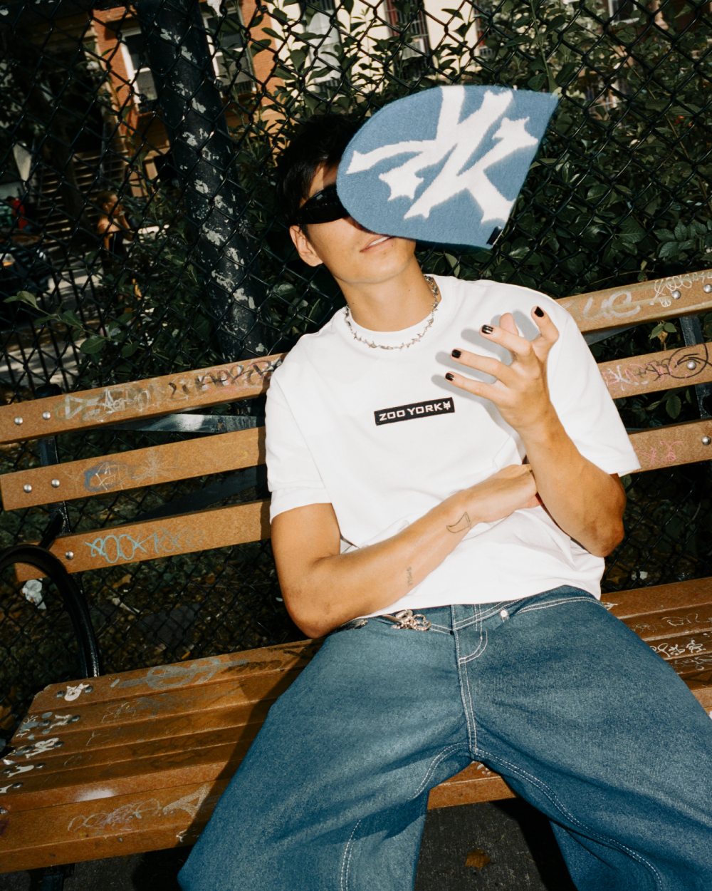 Bershka rescata el universo skater y graffitero de Zoo York