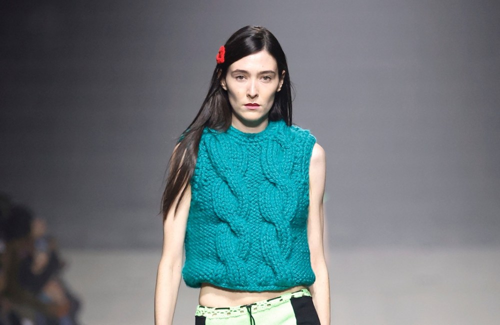 404 Studio en 080 BCN Fashion recupera libertad con crochet