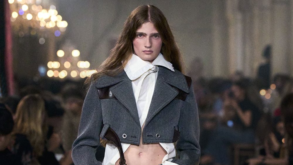 Acne Studios presenta historicismo y cotidianidad para SS27
