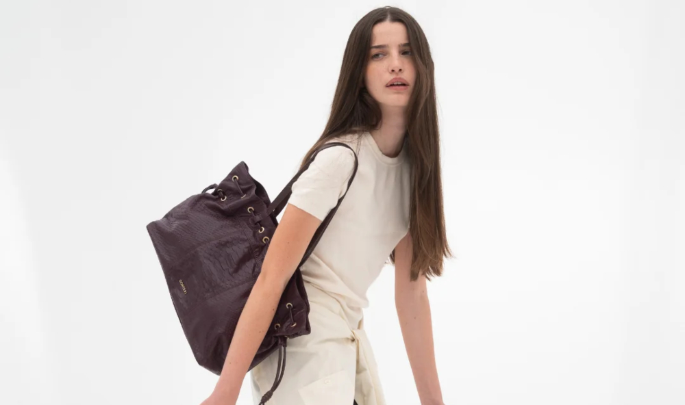 Los bolsos de Elena Gortari dejan TikTok por Madrid