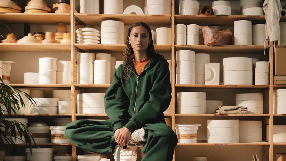 Este chándal New Balance es un must urbano de otoño