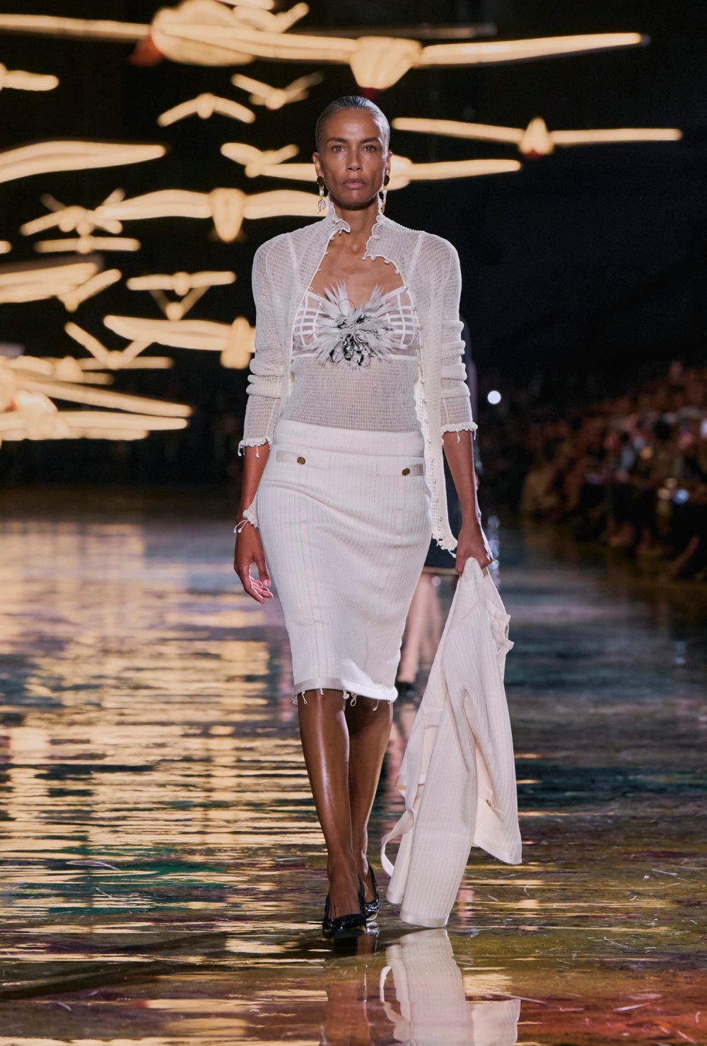 Chanel revisita y reedita sus propias eras para SS27